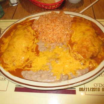 Cielito Lindo Restaurant - 2-item combination - Mexican Near Me - Gilroy, California