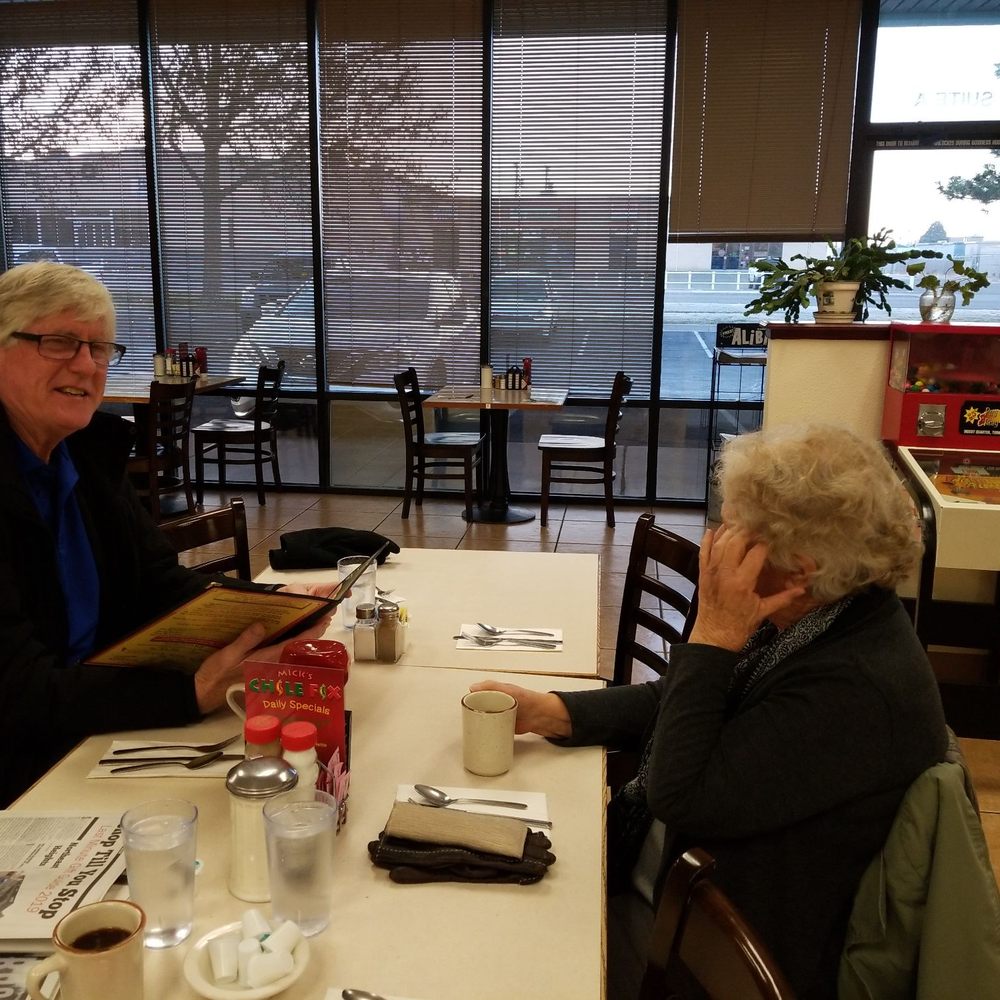 Mick's Chile Fix - Meeting friends at Mick's - Mexican Near Me - Albuquerque, New Mexico