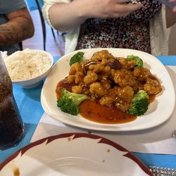 Don Don Chinese Restaurant - Chicken with orange sauce