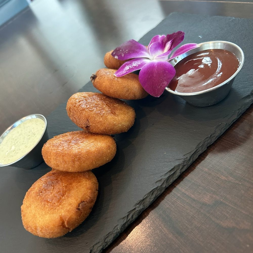 Cheese arepas with guava sauce Cheese arepas with guava sauce