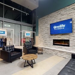 Onelife Fitness - Fort Totten