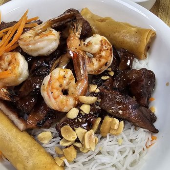 Xu Hue - 5 color bun - Vietnamese Near Me - Edmonton, Alberta