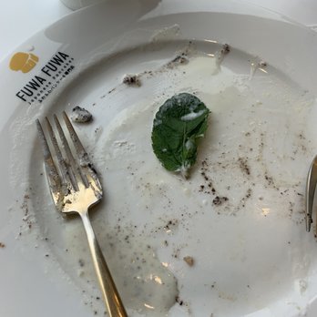 Fluffy Fluffy Dessert Cafe - Aftermath of dessert - Desserts Near Me - Toronto, Ontario Fluffy Fluffy Dessert Cafe - Aftermath of dessert - Desserts Near Me - Toronto, Ontario