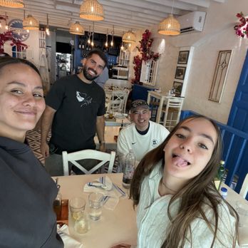 Meraki Greek Bistro - Family - Greek Near Me - Miami, Florida Meraki Greek Bistro - Family - Greek Near Me - Miami, Florida