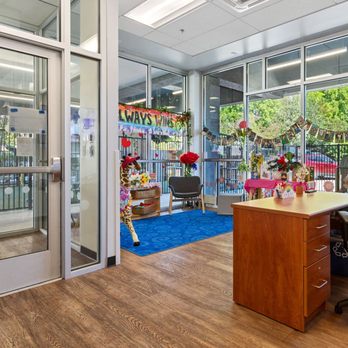 Wallingford Seattle KinderCare - Lobby - Child Care & Day Care Near Me - Seattle, Washington
