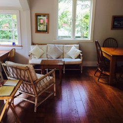 Puhoi Cottage Tea Rooms - A nice spot to feel cozy