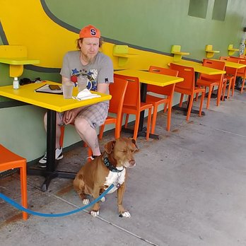 Fred 62 - Rob and Chumley - Diners Near Me - Los Angeles, California