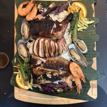 Tinuno - Kamayan - Filipino Near Me - Toronto, Ontario
