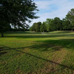 The Links At Lakewood - At hole 18. My second shot from here. Nice course for the price