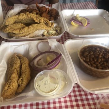 Bubba's Catfish-2-Go - American Near Me - Hot Springs, Arkansas