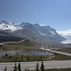 Glacier View Inn
