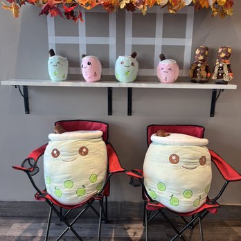 Sun Tea Day - Decor - Bubble Tea Near Me - Arcadia, California Sun Tea Day - Decor - Bubble Tea Near Me - Arcadia, California