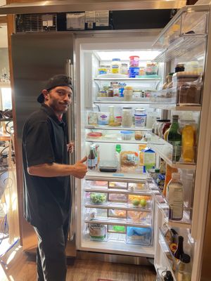 Sub zero refrigerator! - AAS are currently working on another factory-built Sub-Zero refrigerator reported to be making a vibration or buzzing noise when dispensing water.