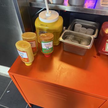 Tasty's Joint - Sauce options - Burgers Near Me - Sausalito, California Tasty's Joint - Sauce options - Burgers Near Me - Sausalito, California