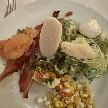 Brasão Brazilian Steakhouse - Assortments of food from the salad bar - Steakhouses Near Me - Irving, Texas