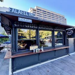 Falafel - Outside