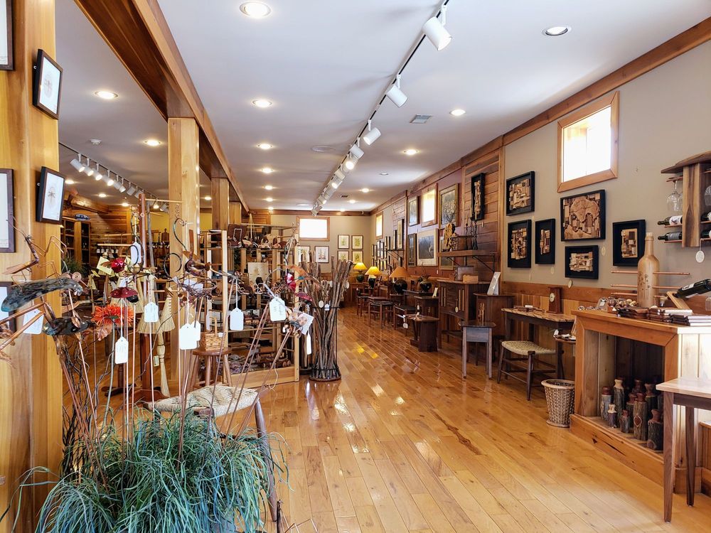 Social spots from Top Drawer Gallery