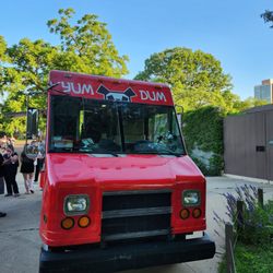 Yum Dum Truck