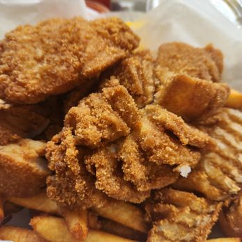 Jody & Jodee's Fishery - Haddock fried fish platter with fries. Perfectly crispy - Seafood Markets Near Me - Neptune, New Jersey