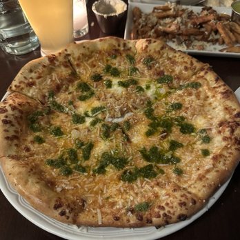 Brava - tomato sauce, maplebrook mozzarella, basil pesto pizza - Bars Near Me - Lenox, Massachusetts