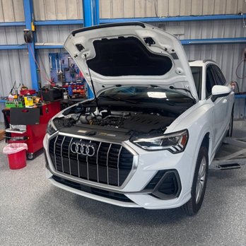 Starlight Automotive - Audi Q5 - Auto Repair Near Me - Sarasota, Florida Starlight Automotive - Audi Q5 - Auto Repair Near Me - Sarasota, Florida