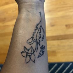 Route 9 Tattoo & Body Piercing