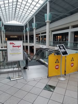 Emerald Square Mall by null