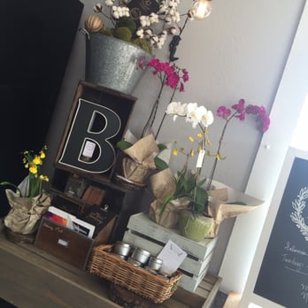 Jug & Bottle Dept - Wine Bars Near Me - Tampa, Florida Jug & Bottle Dept - Wine Bars Near Me - Tampa, Florida