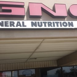GNC - Store front