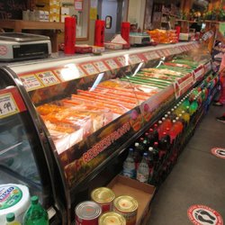 Rancho Meat Market - There is a big line behind me...