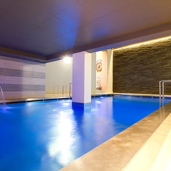 Hotel Bero - Indoor swimming pool - Hotels Near Me - Oostende, VWV