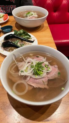 Pho Zabb by null