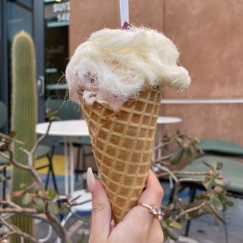 Kinrose Creamery - Sour Cherry & Fairy Floss - Ice Cream & Frozen Yogurt Near Me - Pasadena, California Kinrose Creamery - Sour Cherry & Fairy Floss - Ice Cream & Frozen Yogurt Near Me - Pasadena, California