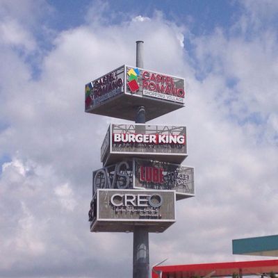 Designer Outlet Castel Romano by null