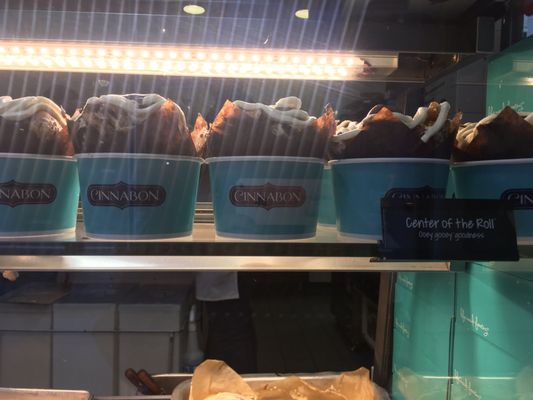Auntie Anne's by null