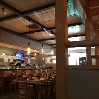 Sushi Bear - pretty interior that makes me forget the initial disappointing impression from the outside - Sushi Bars Near Me - Tustin, California