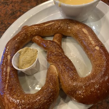 Great Basin Brewing Co. - Reno - Pretzel with beer cheese and mustard - Pizza Near Me - Reno, Nevada
