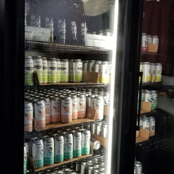 Grain & Grit Beer Co. - Breweries Near Me - Hamilton, Ontario Grain & Grit Beer Co. - Breweries Near Me - Hamilton, Ontario