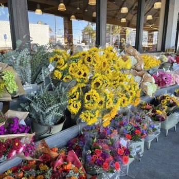 Lazy Acres Market - Health Markets Near Me - Hermosa Beach, California Lazy Acres Market - Health Markets Near Me - Hermosa Beach, California