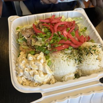 Diamond Head General Store - kahlua pig - Hawaiian Near Me - San Bruno, California