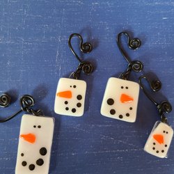 Fused - Christmas ornaments from Fuzed in Roslyn.