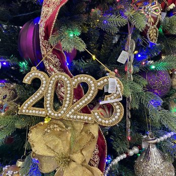 Dillard's - Decking the halls-October 2023 - Department Stores Near Me - Tampa, Florida Dillard's - Decking the halls-October 2023 - Department Stores Near Me - Tampa, Florida
