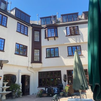 Benbow Historic Inn - Benbow Inn from the dining area outside - Hotels Near Me - Garberville, California