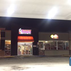 Valero - Dunkin' Donuts!
