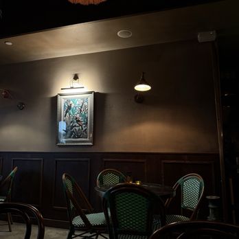 Ye's Apothecary - Moody vibes - Szechuan Near Me - New York, New York