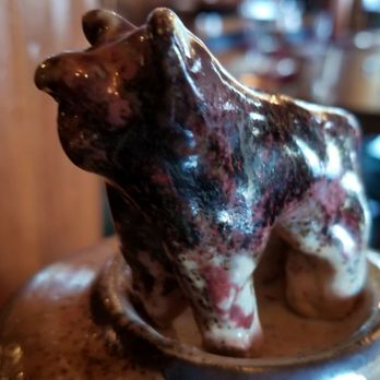 Shelburne Pub - The gardens and artwork are stunning. - American Near Me - Seaview, Washington Shelburne Pub - The gardens and artwork are stunning. - American Near Me - Seaview, Washington