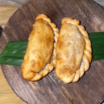 Chambao Cancun - Criollo empanadas - Steakhouses Near Me - Cancún, ROO