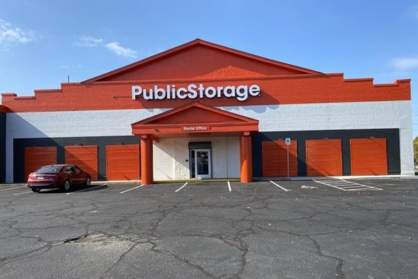 Public Storage