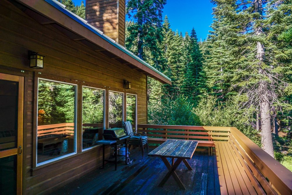 PYRAMID PEAK PROPERTIES Updated August 2024 Contact Agent 1725