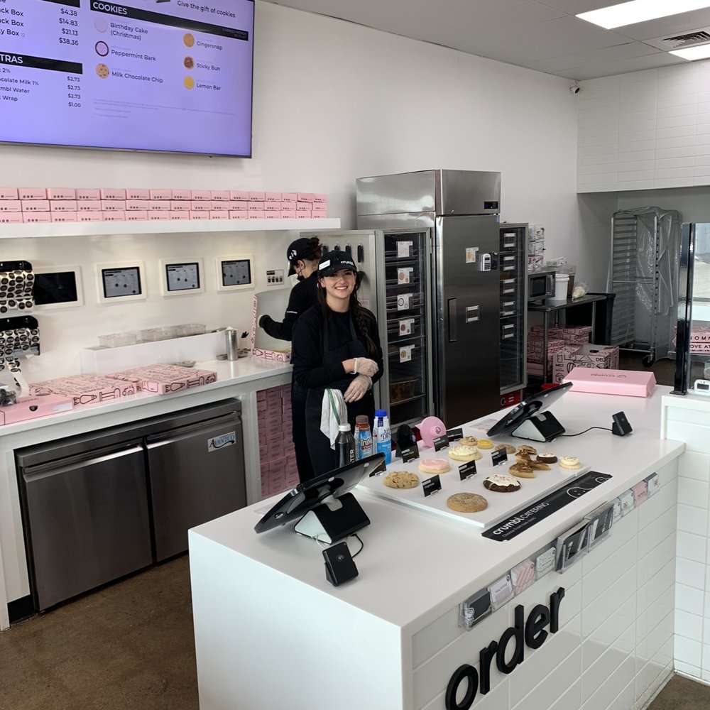 Crumbl - Arcadia - Happy staff - Bakeries Near Me - Phoenix, Arizona Crumbl - Arcadia - Happy staff - Bakeries Near Me - Phoenix, Arizona
